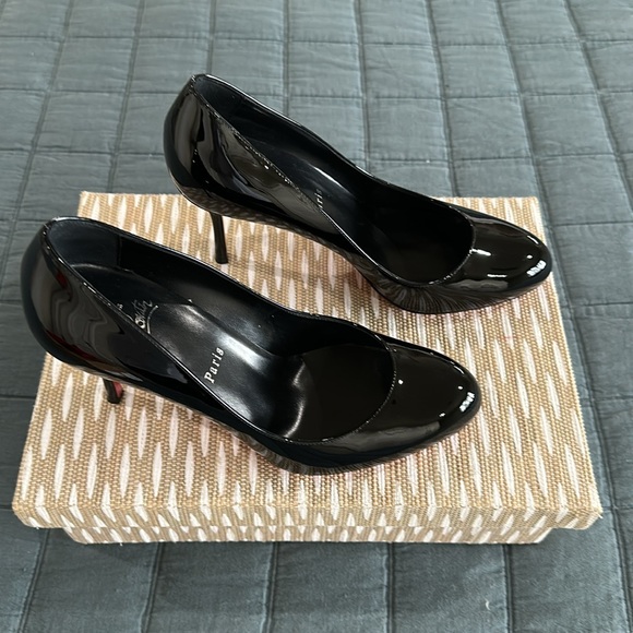 Christian Louboutin Dolly Pump | Black | Sz 39 - Picture 5 of 9